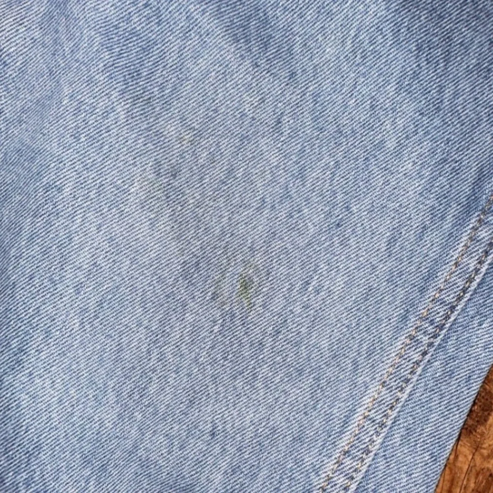 Levis 505 Regular Fit Straight Leg Jeans Light Wash Blue W30 L32 00505-4834